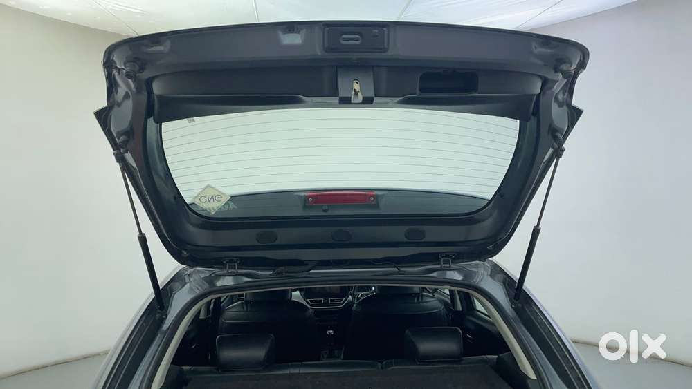 Maruti Suzuki Baleno 1.2 Zeta Cng, 2023, Cng & Hybrids