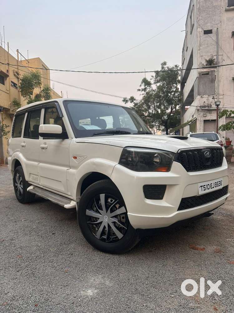 Mahindra Scorpio S6 Plus 8 Seater, 2016, Diesel