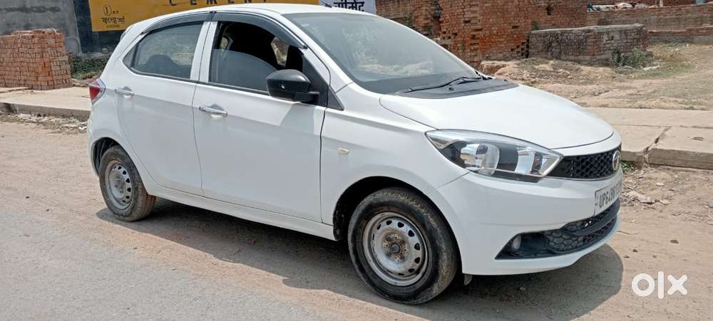 Tata Tiago 1.2 Revotron Xt (o), 2022, Petrol