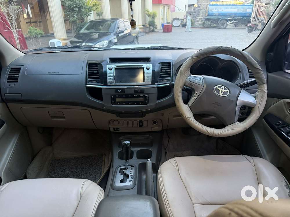 Toyota Fortuner 3.0 4x2 Automatic, 2013, Diesel
