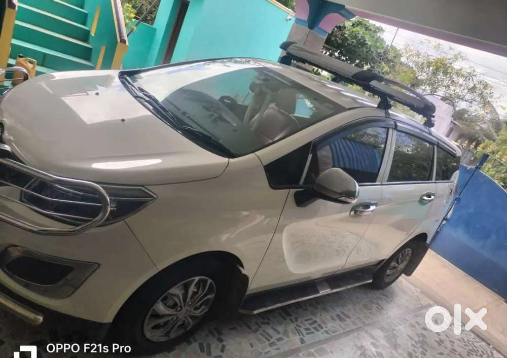 Mahindra Marazzo Diesel 2019