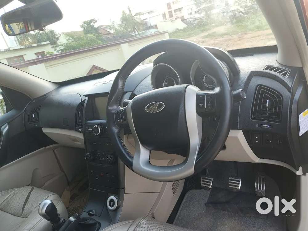 Mahindra XUV500 Diesel 2016