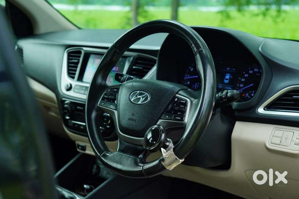 Hyundai Verna 1.5 Sx (o) Vtvt, 2018, Petrol