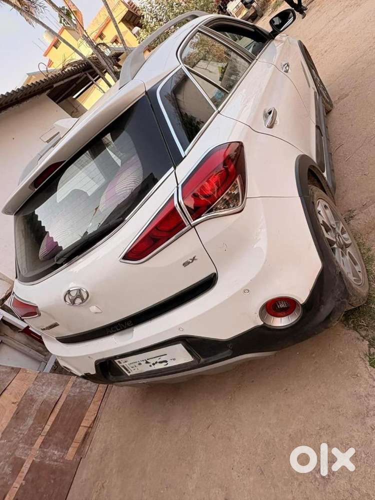 Hyundai I20 Active 2018 Petrol Well Maintained