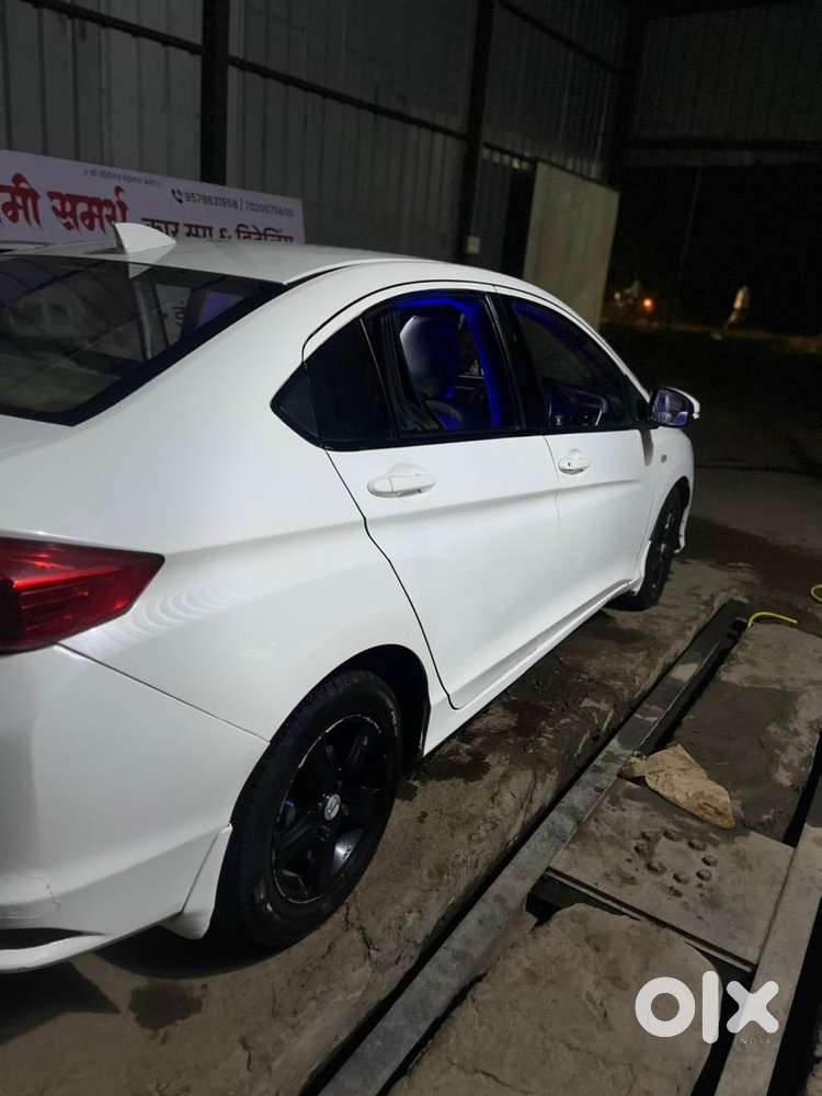 Honda City 2015 Diesel Well Maintained