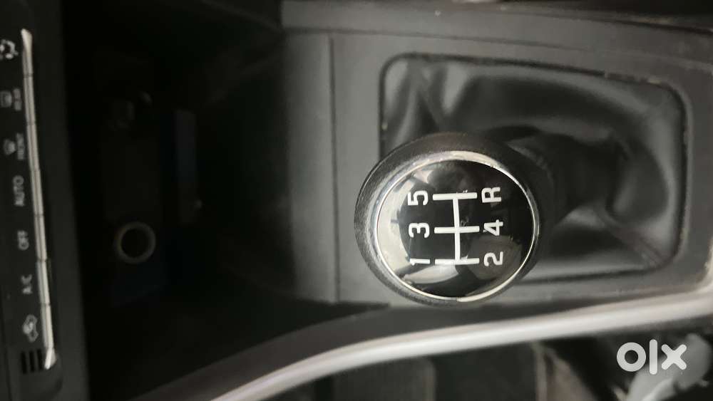 Maruti Suzuki Vitara Brezza 1.5 Zxi, 2025, Petrol