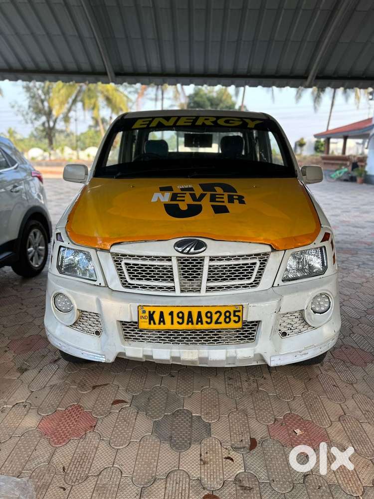 Mahindra Genio 2015 Diesel 200000 Km Driven