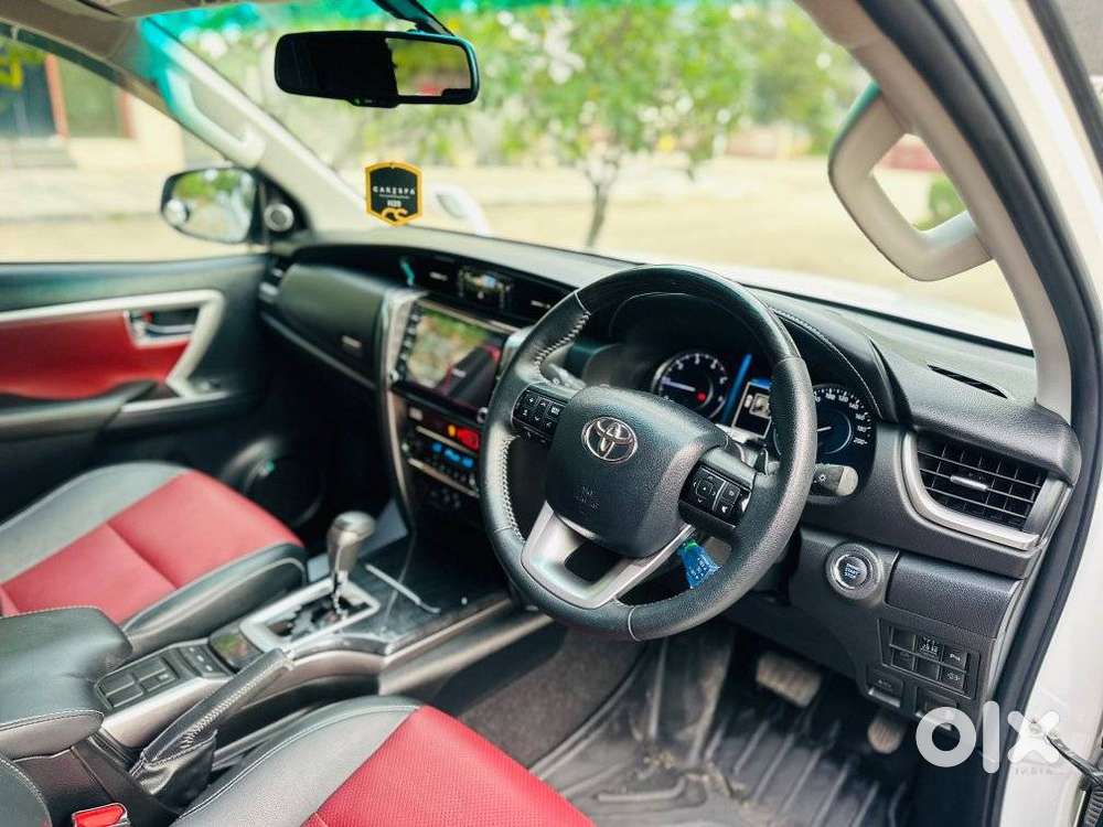 Toyota Fortuner Legender 4x2 At 2.8, 2024, Diesel