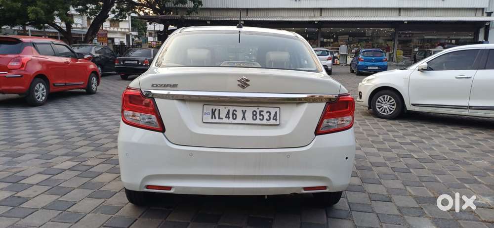 Maruti Suzuki Swift Dzire Vxi Regalia Limited Edition Mt, 2022, Petr..