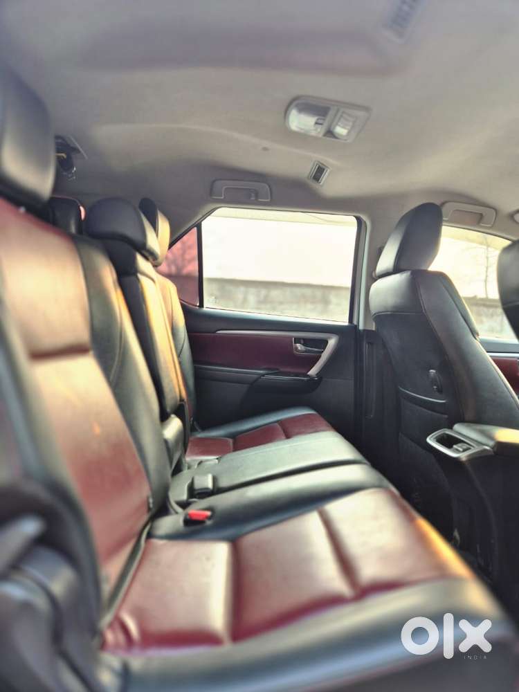 Toyota Fortuner Legender 4x2 At 2.8, 2023, Diesel