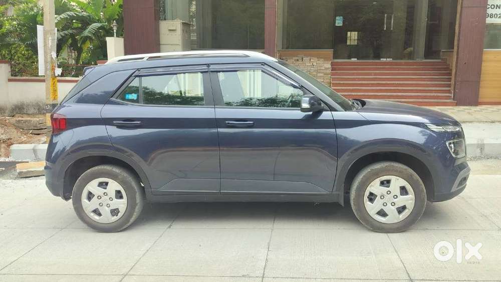 Hyundai Venue S Mt 1.2 Kappa, 2020, Petrol