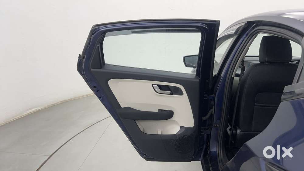 Tata Altroz 1.2 Xz Plus Petrol, 2023, Petrol