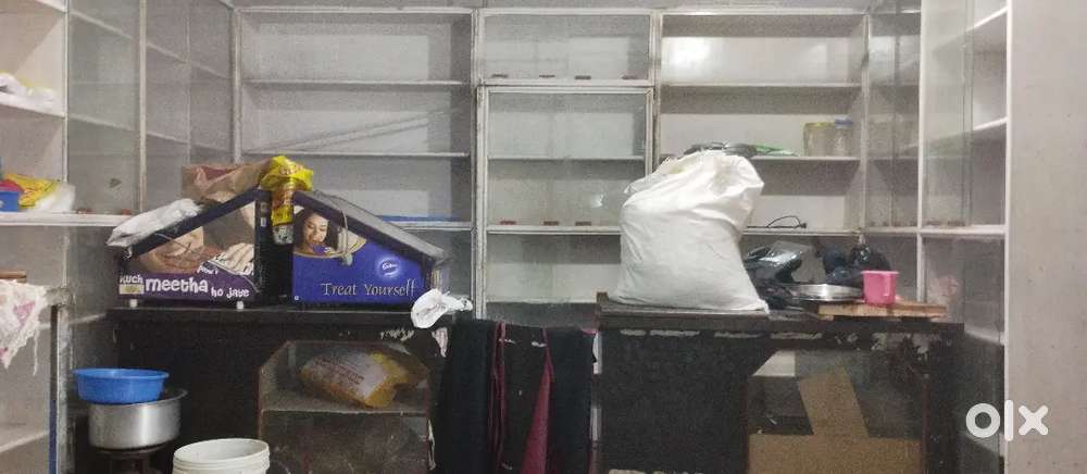 Shop Rack & counter