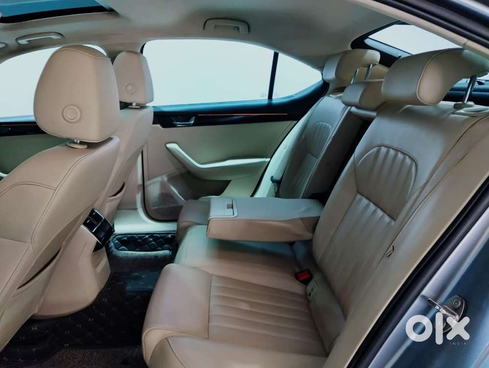 Skoda Superb 2.0 L&k Tsi At, 2019, Petrol