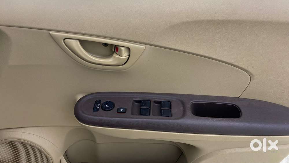 Honda Amaze 2013-2016 S At I-vtech, 2013, Petrol