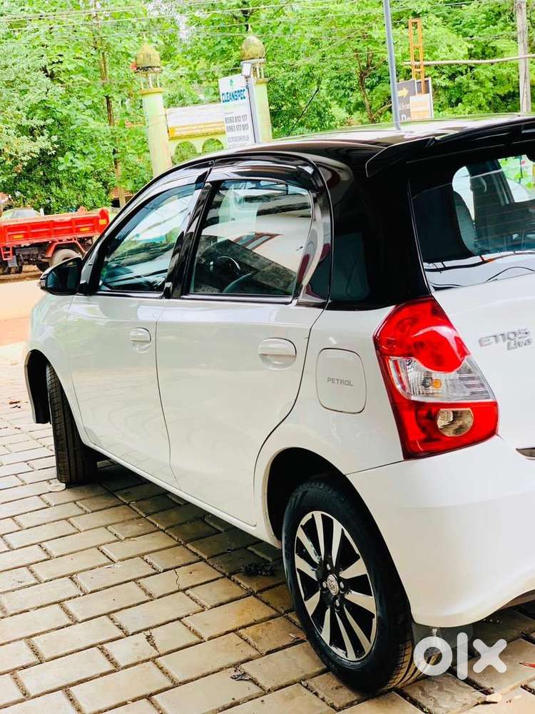 Toyota Etios Liva 2018 Petrol Well Maintained