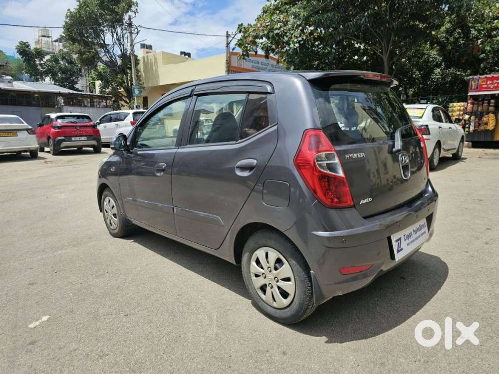 Hyundai I10 Sportz At, 2011, Petrol