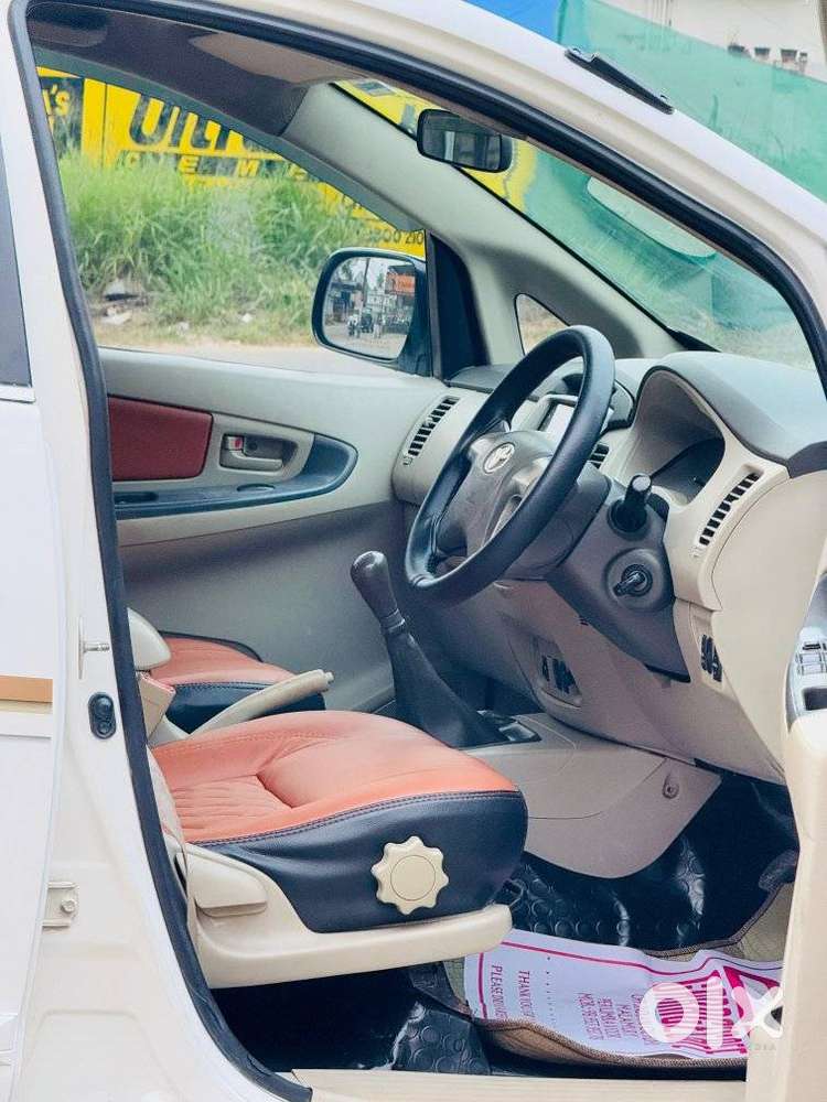 Toyota Innova 2.5 Gx (diesel) 7 Seater, 2013, Diesel