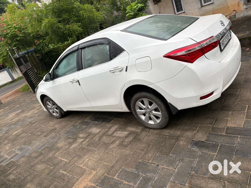 Toyota Corolla Altis 2016