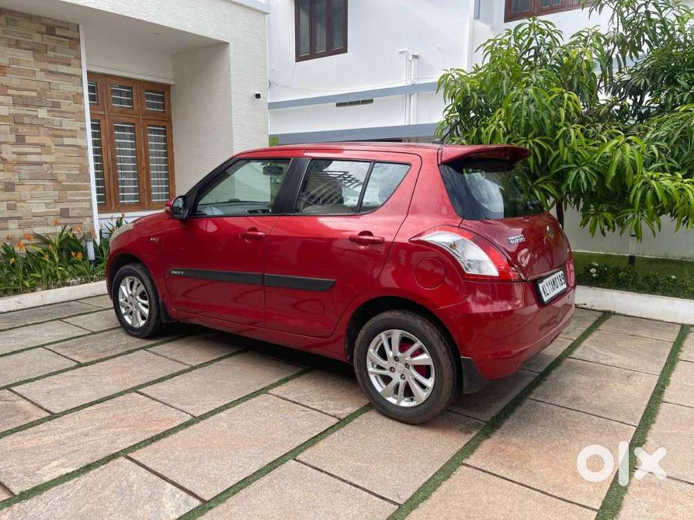 Red Maruti Swift In Mint Condition For Sale