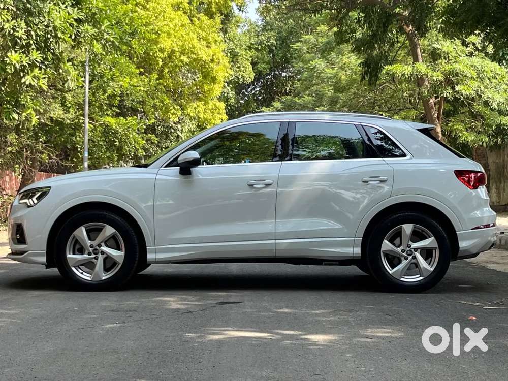 Audi Q3 40 Tfsi Premium Plus, 2023, Petrol