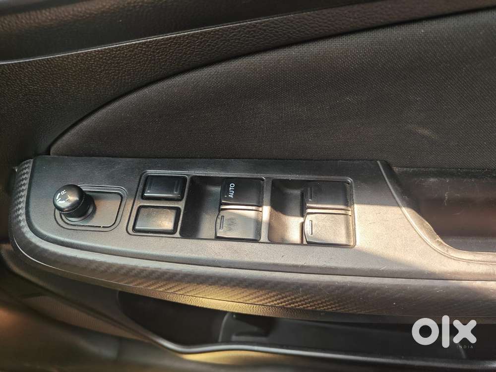 Maruti Suzuki Swift Amt Ddis Vdi, 2019, Petrol