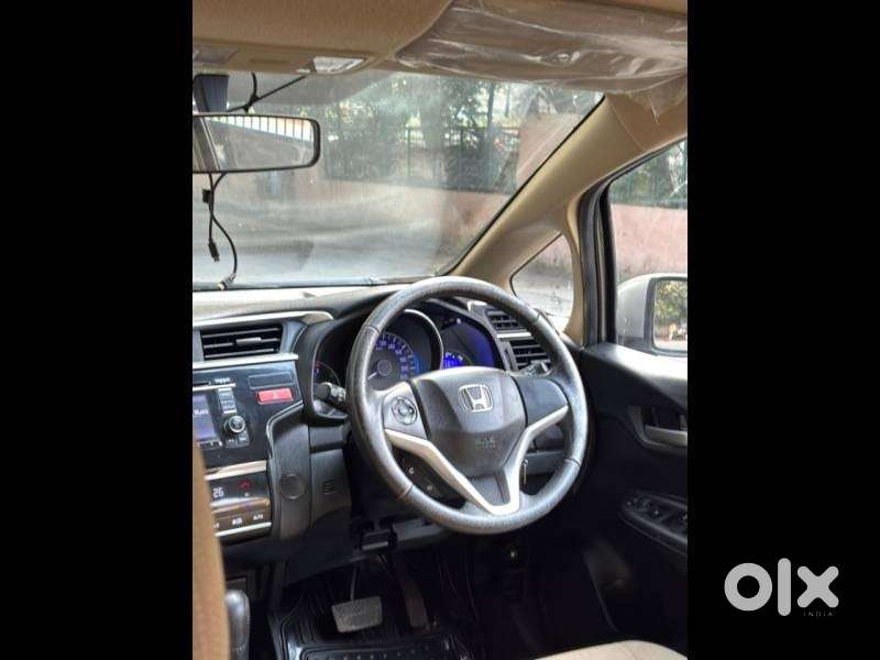 Honda Jazz V Automatic, 2015, Cng & Hybrids