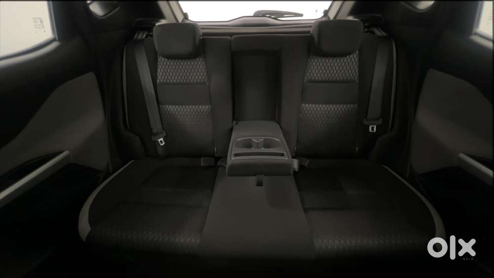 Nissan Magnite 1.0 Xv, 2021, Petrol