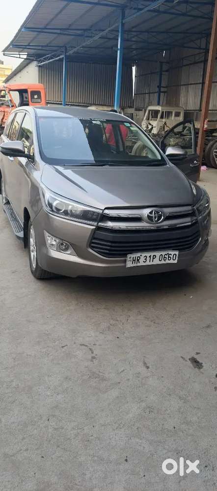 Toyota Innova Crysta 2.5 Diesel 2018 Manual