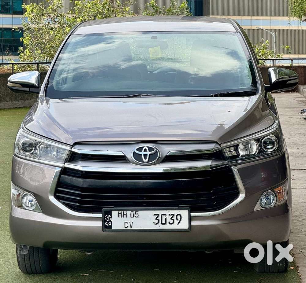 Toyota Innova Crysta 2.8z Automatic, 2016, Diesel