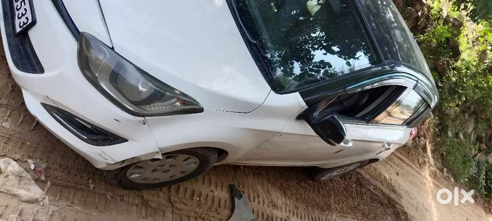 Hyundai I20 Diesel Manual 2012