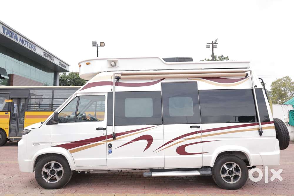 Tata Winger Deluxe - Hi Roof (ac), 2023, Diesel