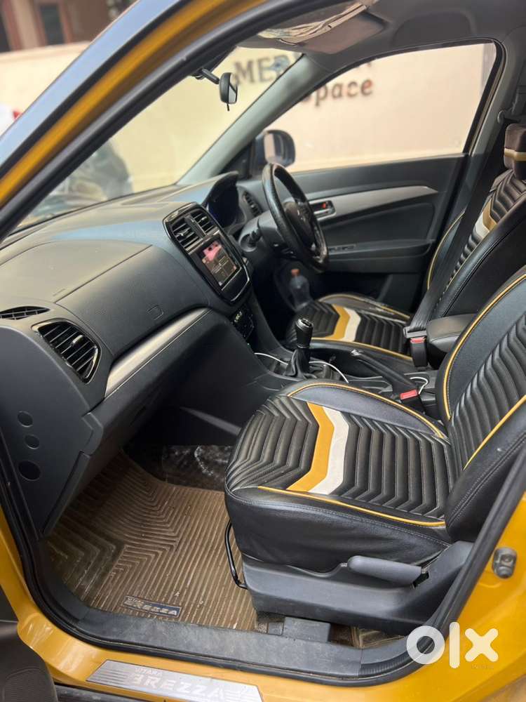 2017 Maruti Brezza Diesel Zdi Plus With Showroom History