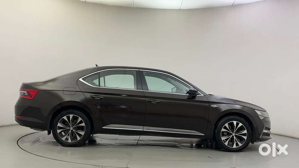 Skoda Superb Lk 1.8 Tsi At, 2020, Petrol