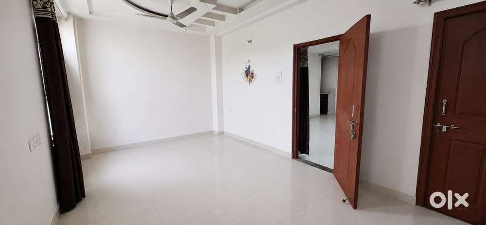 Govind Nagar 3BHK Flat on Rent