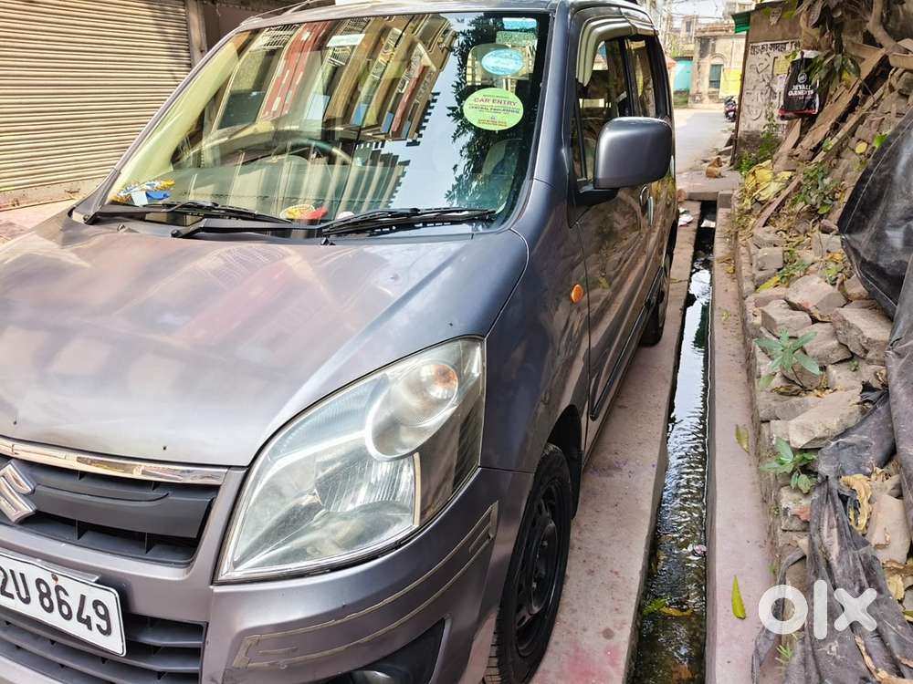 Wall Mantain Good Condition Car Personal Car