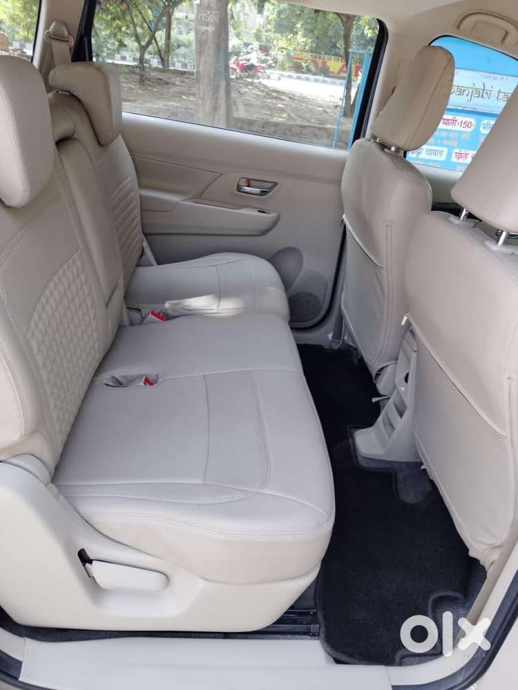 Maruti Suzuki Ertiga 1.5 Zxi Plus Shvs, 2023, Petrol