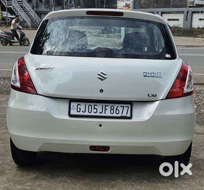 Maruti Suzuki Swift Lxi Optional-o, 2014, Cng & Hybrids