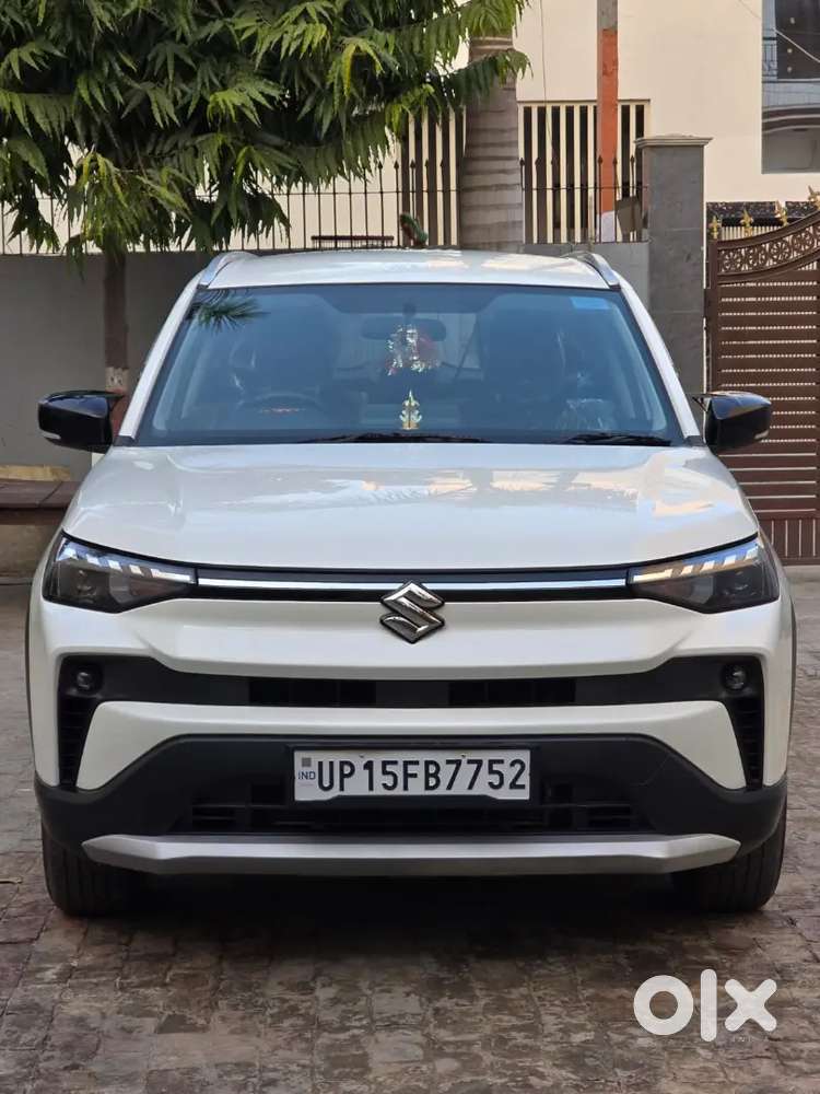 Maruti Suzuki Victoris 2026 Cng & Hybrids 2000 Km Driven