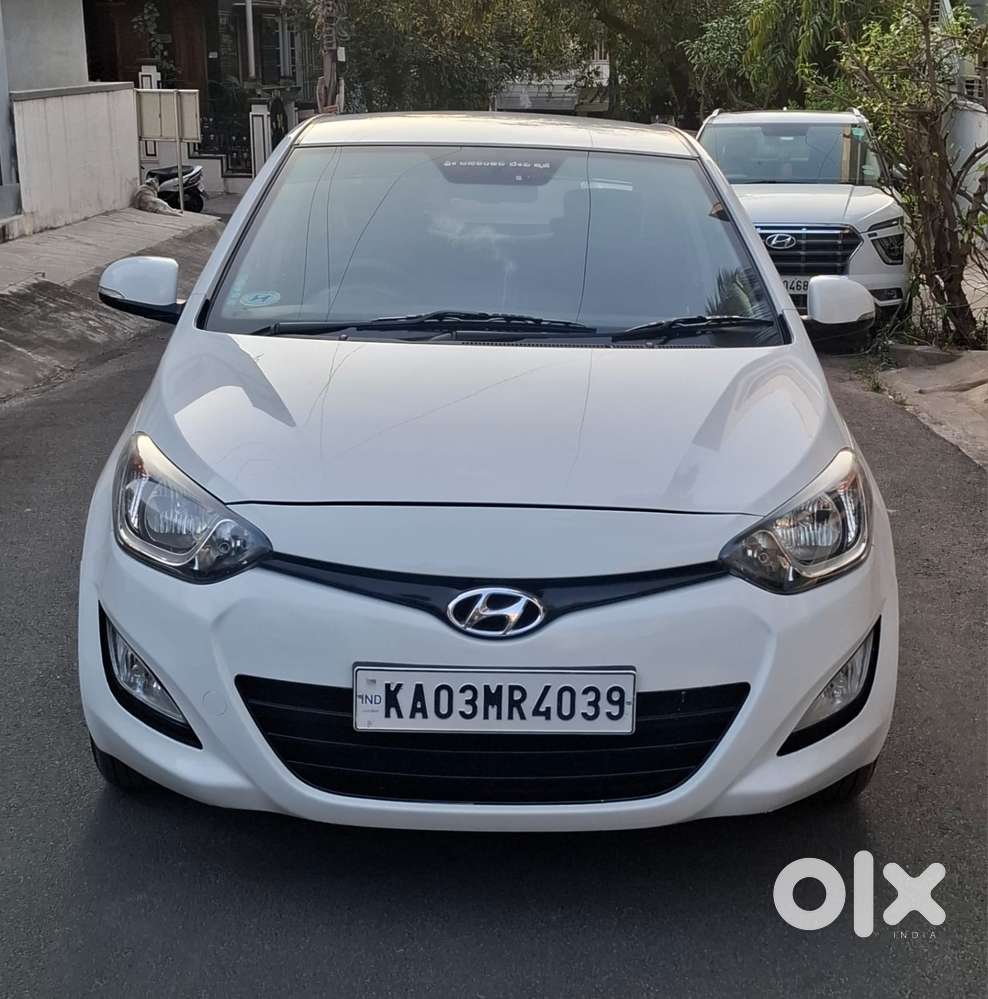 Hyundai I20 Sportz 1.2 Bs-iv, 2012, Petrol