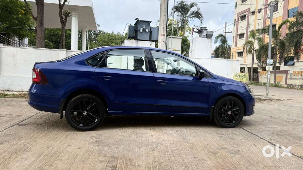 Skoda Rapid 1.0 Tsi Ambition, 2020, Petrol