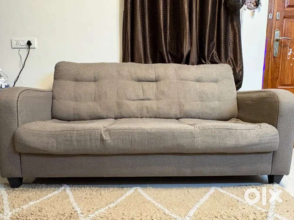 Grey 5-Seater Sofa for Sale &ndash; Good Condition