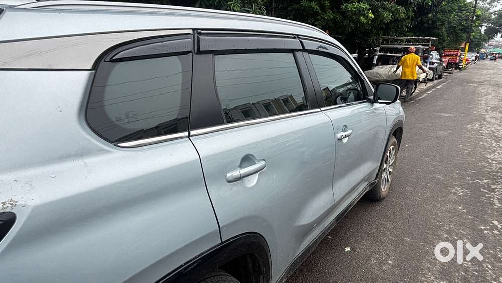 Maruti Suzuki Grand Vitara Alpha+ Strong Hybrid E-cvt August 2025