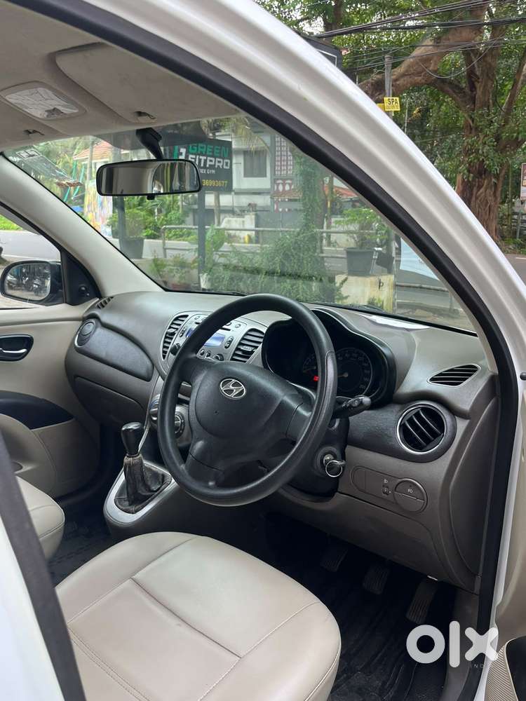Hyundai I10 Sportz Option, 2016, Petrol