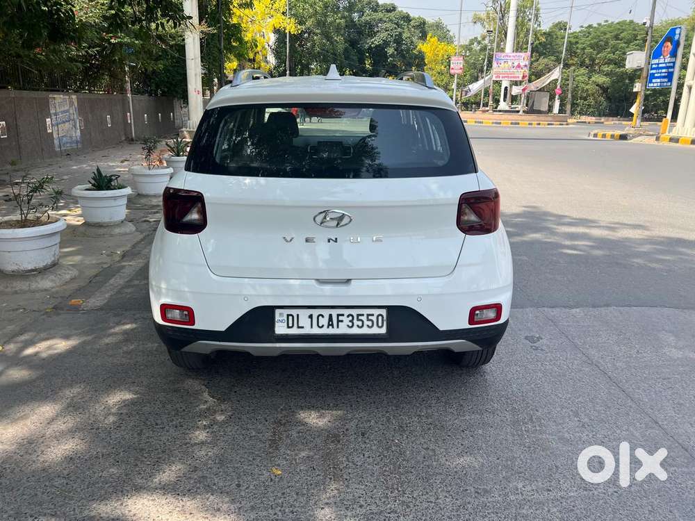 Hyundai Venue S Plus Mt 1.2 Kappa, 2022, Petrol
