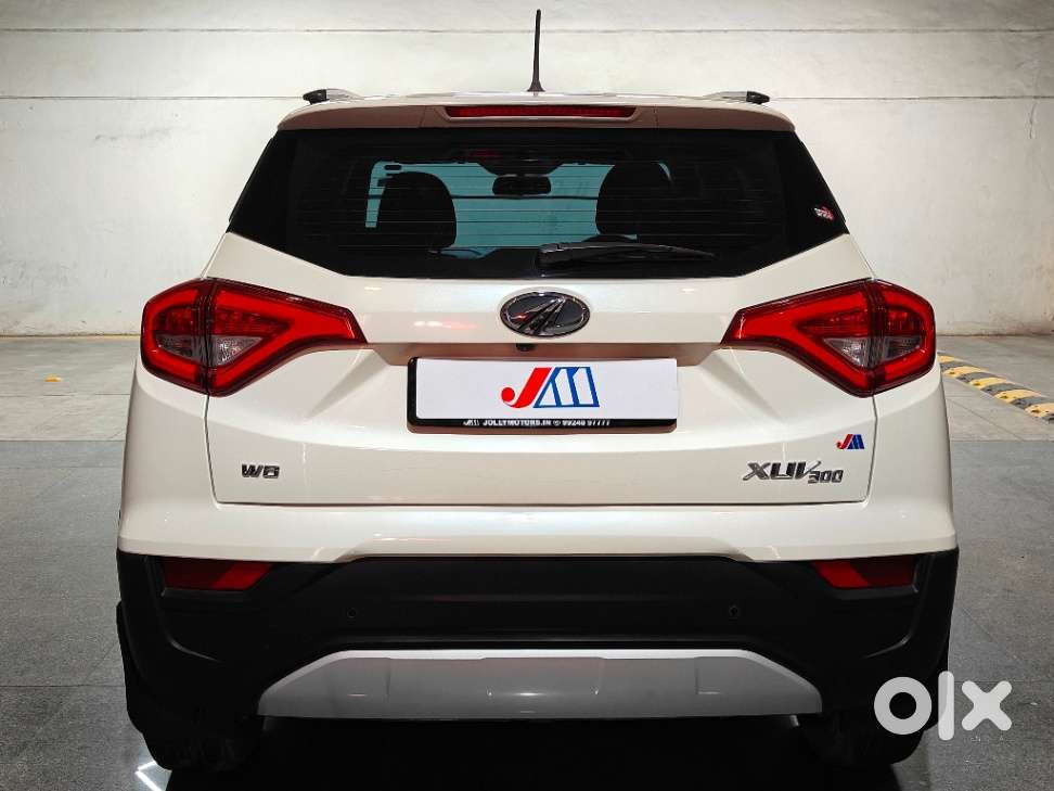 Mahindra Xuv300 W8 Option Diesel, 2022, Diesel