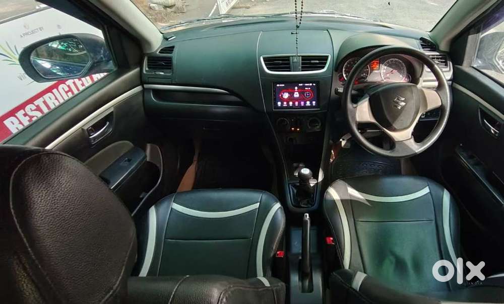 Maruti Suzuki Swift Vxi Abs Bsiv, 2014, Petrol