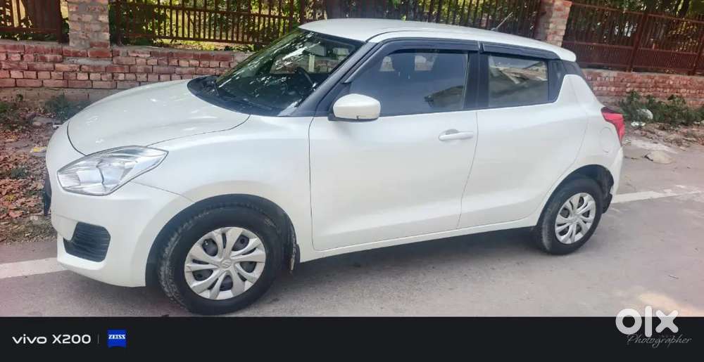 Maruti Suzuki Swift 2022 Petrol 68120 Km Driven