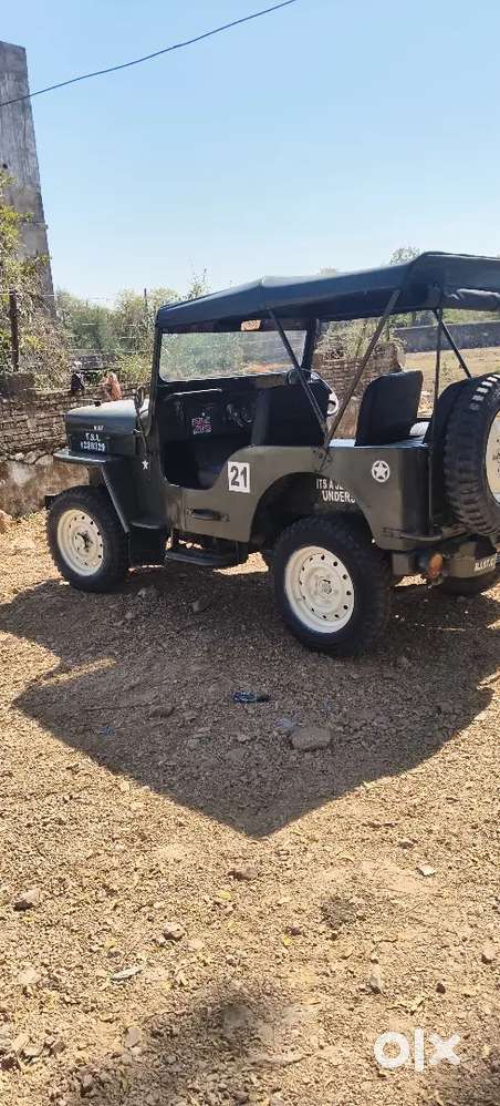 Timepass Wale Dur Rahe Acchi Condition Hai Jeep Ki