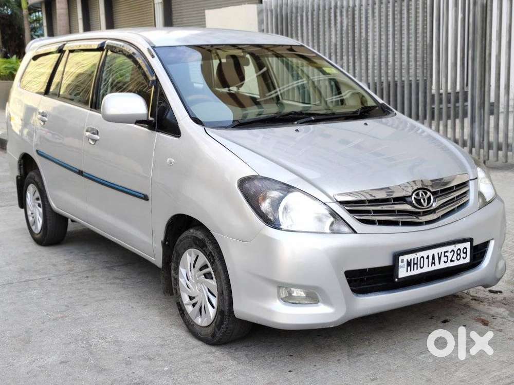 Toyota Innova 2.5 G (diesel) 8 Seater, 2010, Diesel